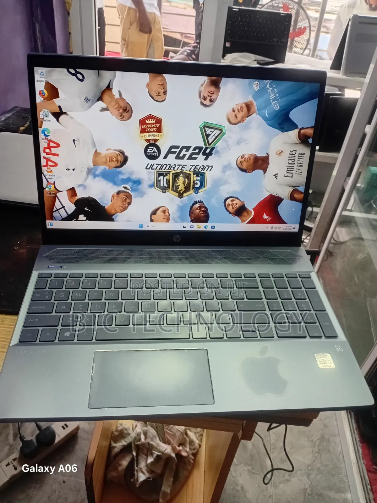 Laptop HP Pavilion Gaming Laptop 15-dk2xxx 16GB Intel Core i7 SSD 256GB