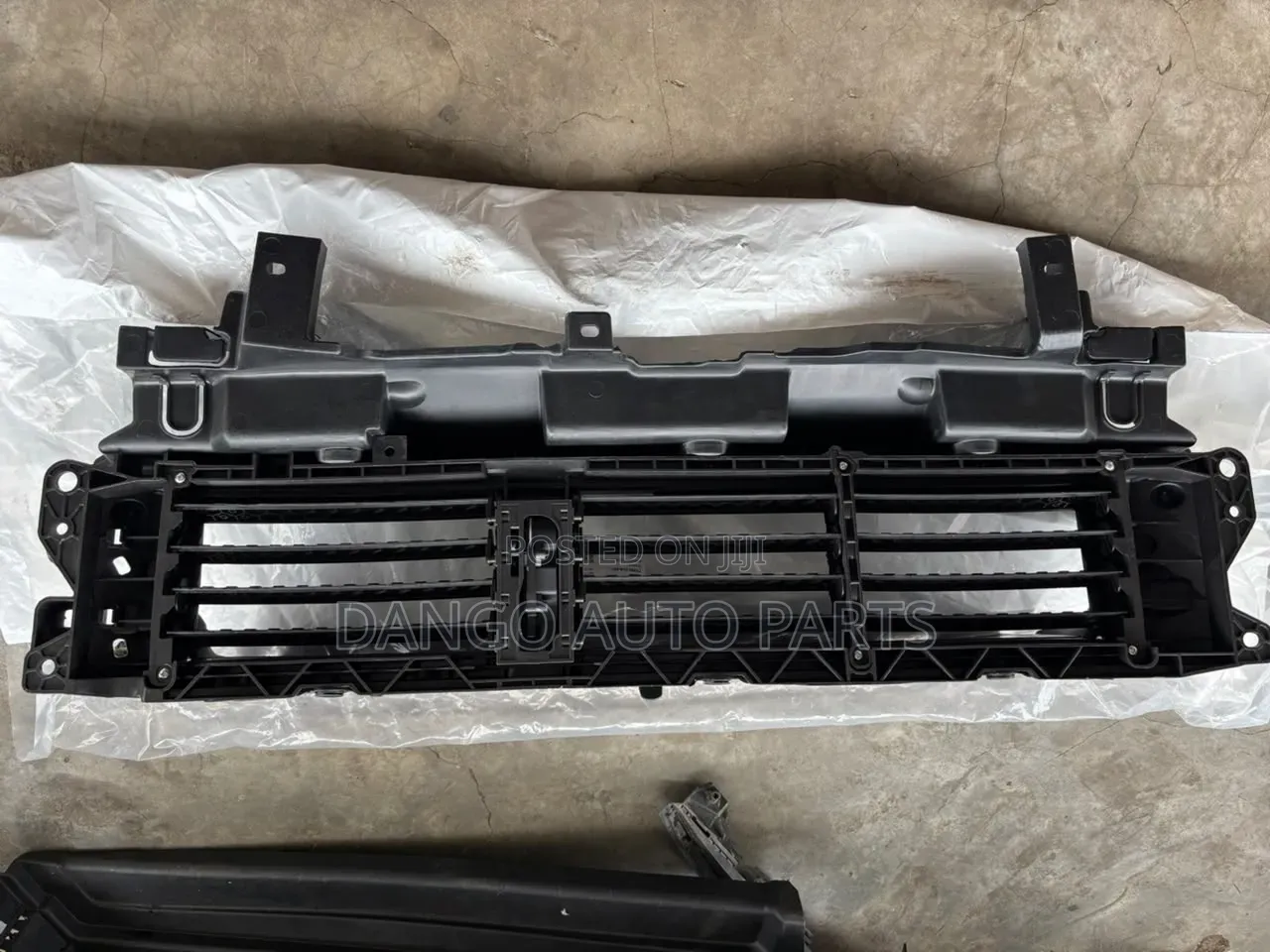 Honda CRV Shutter Grille 2022-25