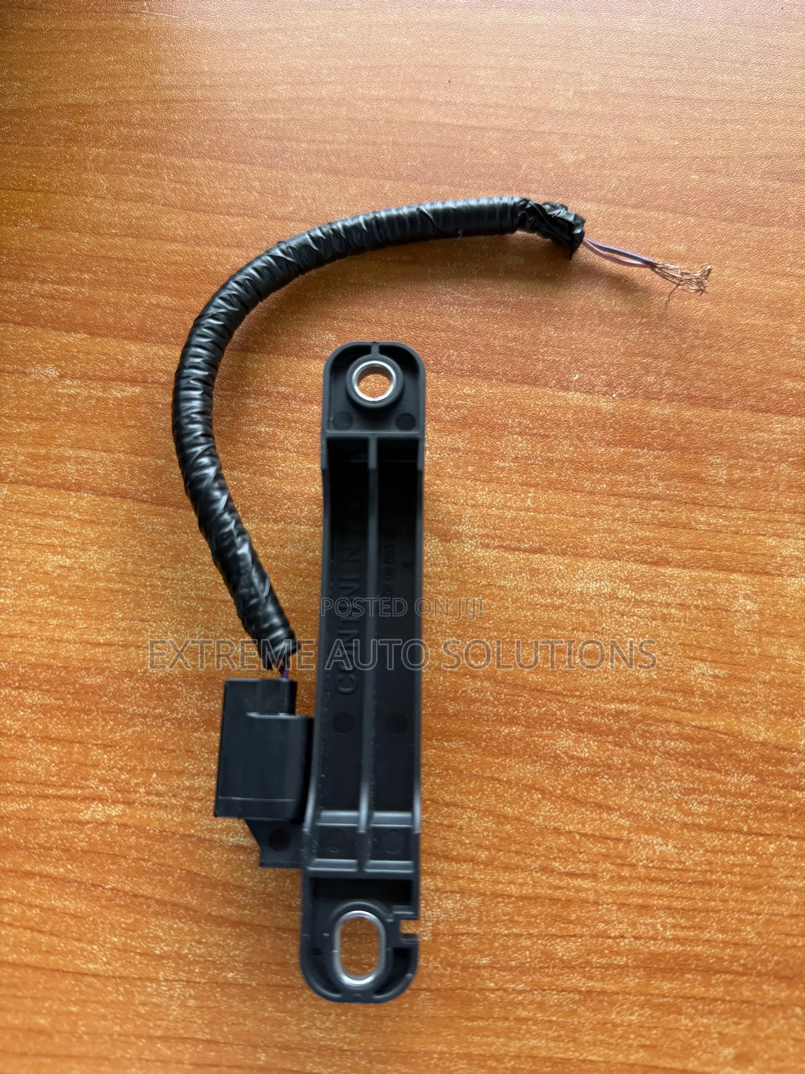 2014-2024 Honda - Antenna Assembly