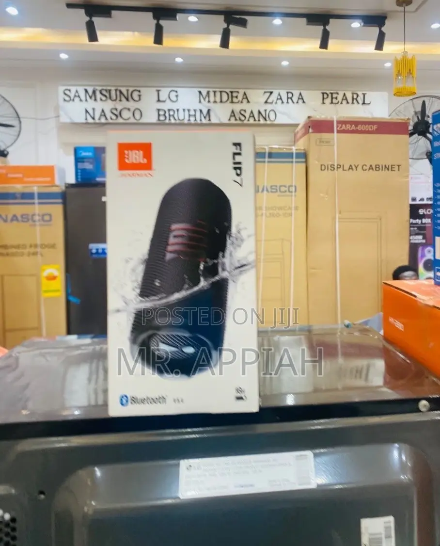 Super Classic JBL Flip 7 Bluetooth Speaker(Black)Waterproof.