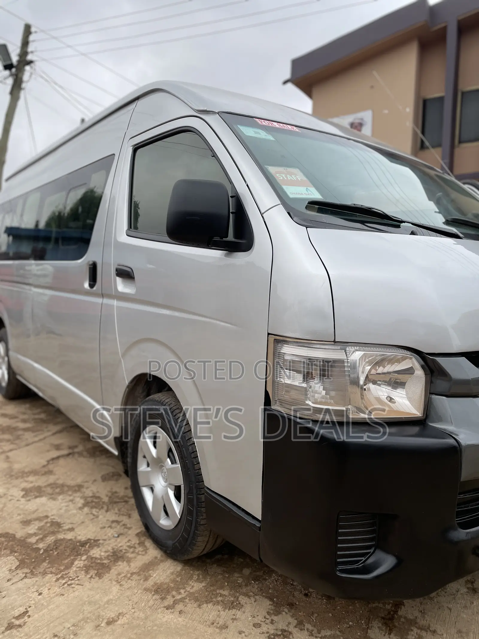 Toyota Grand HiAce 2002 Silver