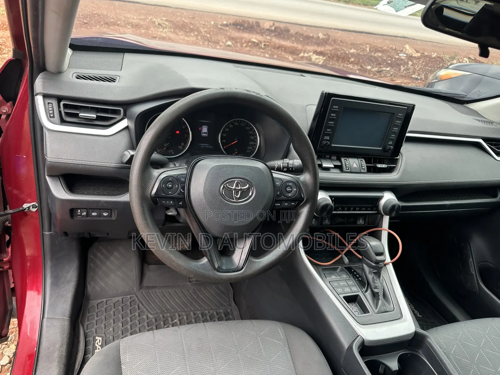 Toyota RAV4 LE AWD 2020 Red