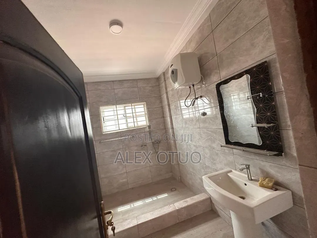 2bdrm Apartment in Alex Otuo Properties, Kumasi Metropolitan for rent