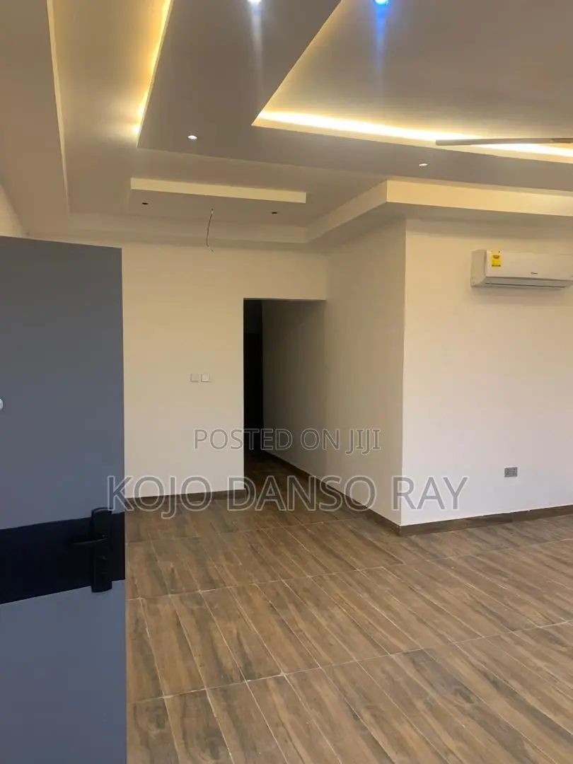 2bdrm Apartment in Pandak Agency, Oyarifa for rent