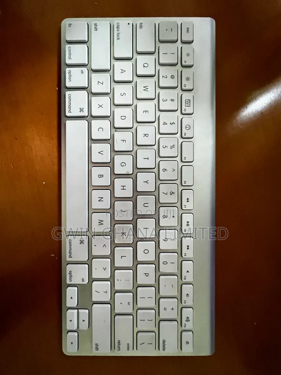 Apple Wirless Magic Keyboard 1 (Battery)
