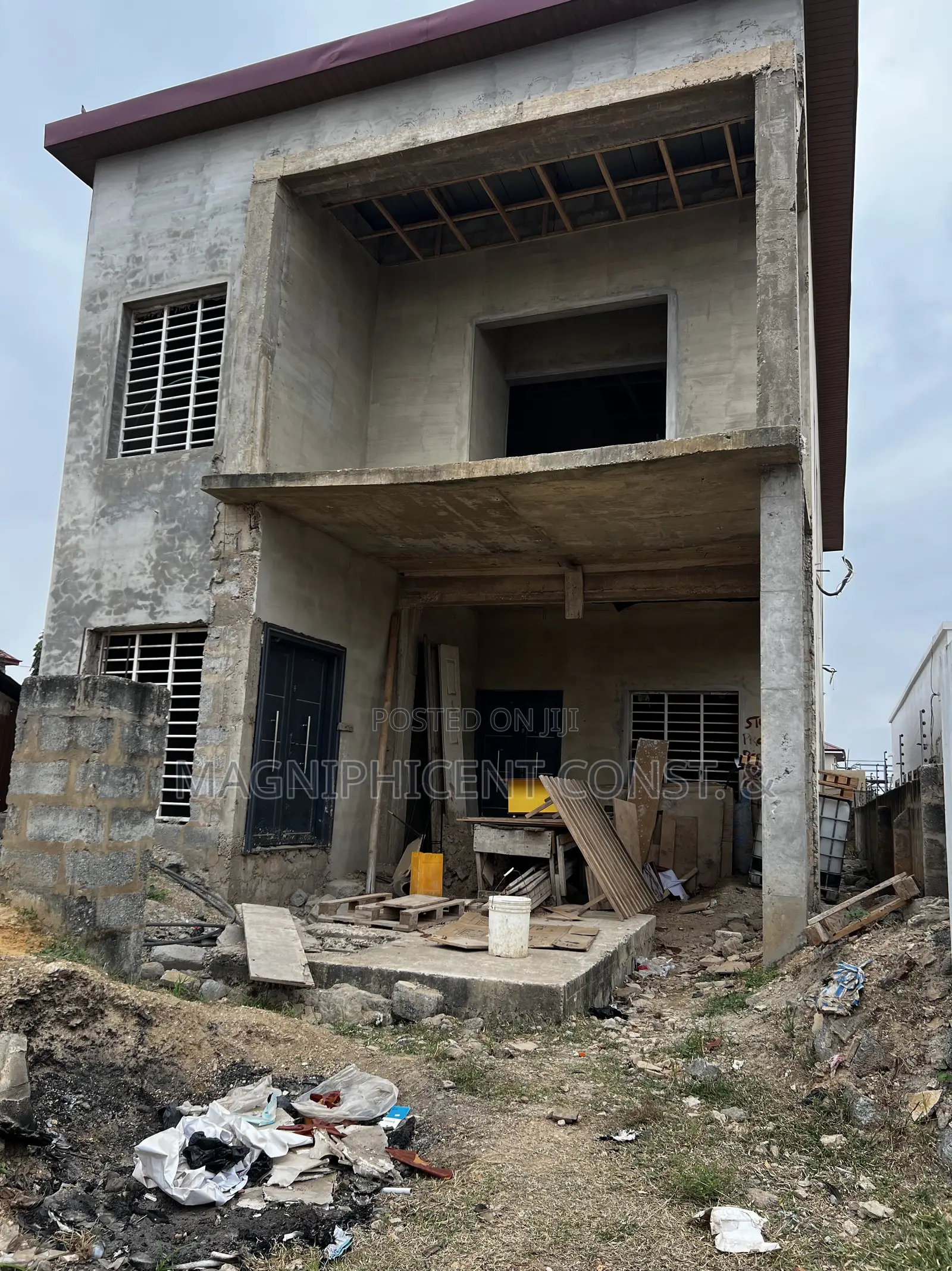 5bdrm Duplex in Lakeside Estate, Ashaley Botwe for sale