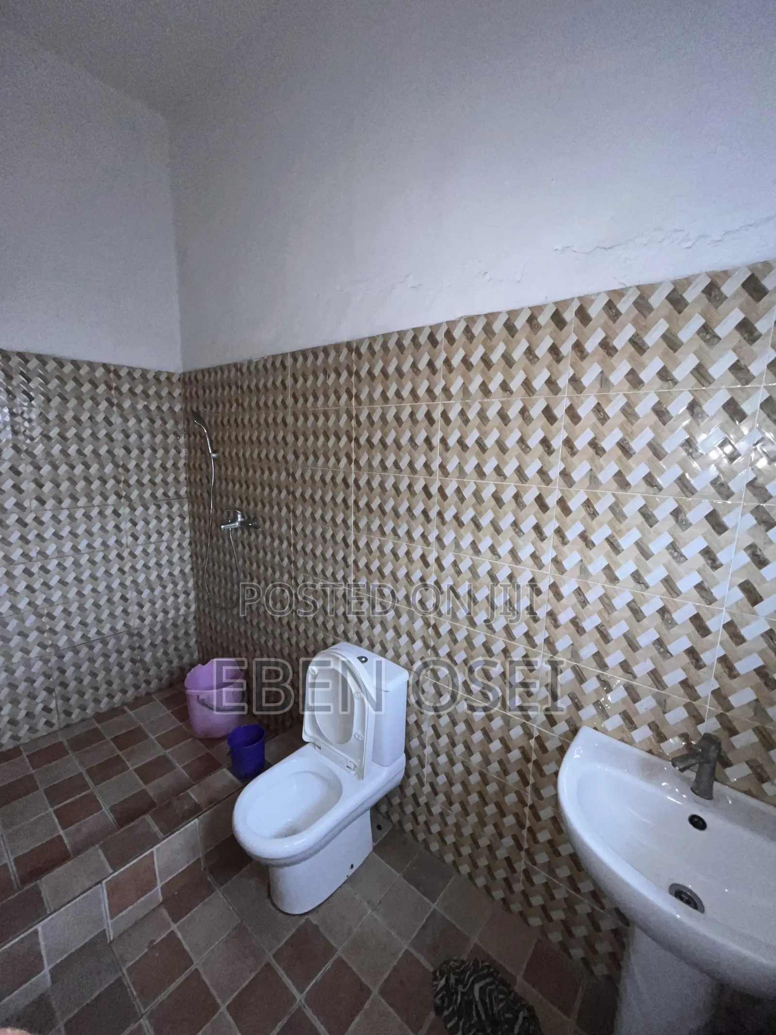1bdrm Apartment in Banana Inn for rent