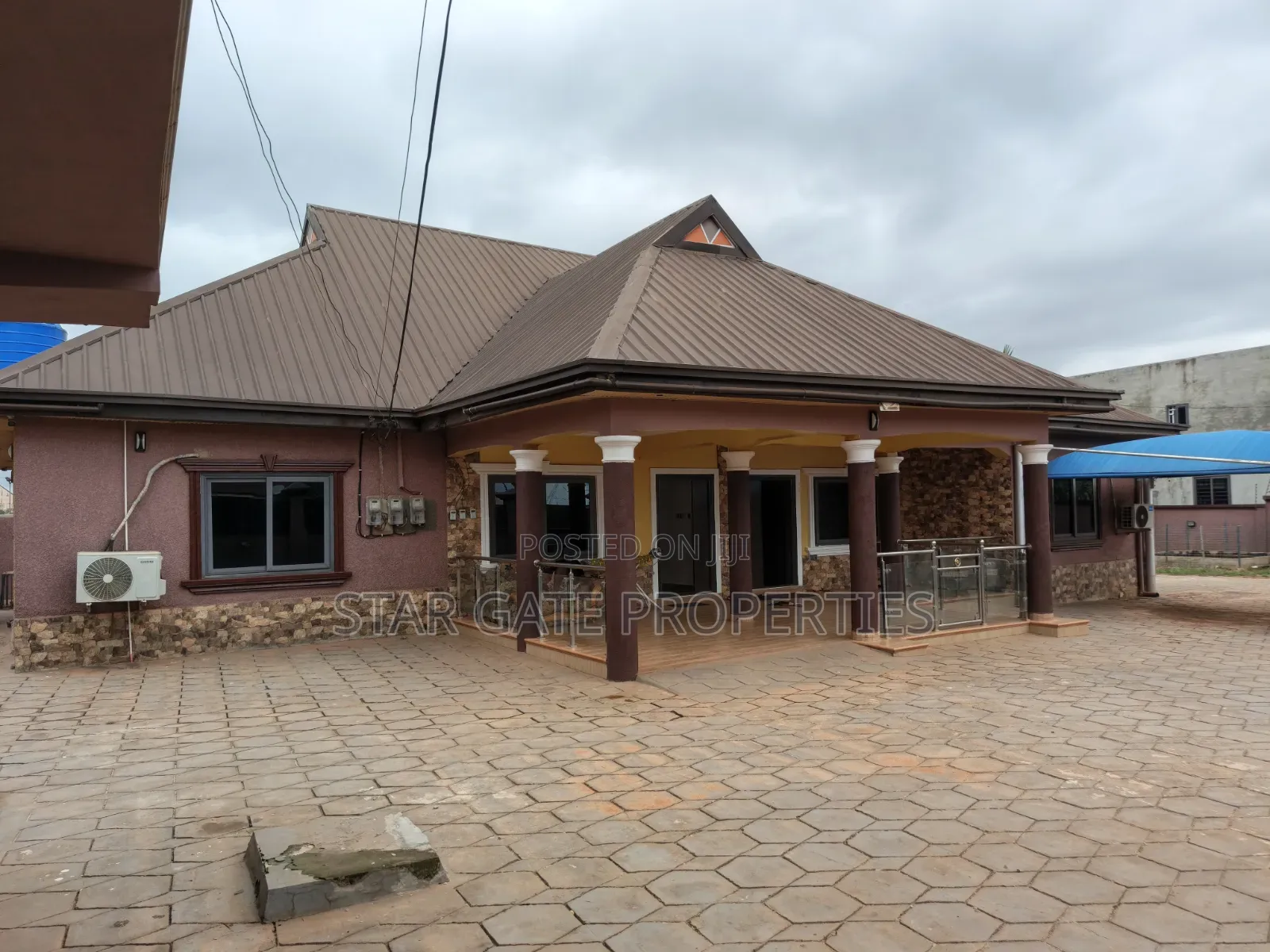 5bdrm House in Kotwi Near Santasi, Kumasi Metropolitan for rent