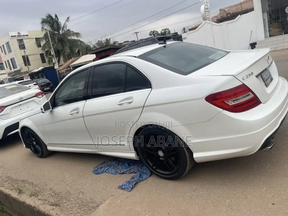 Mercedes-Benz C250 2014 White