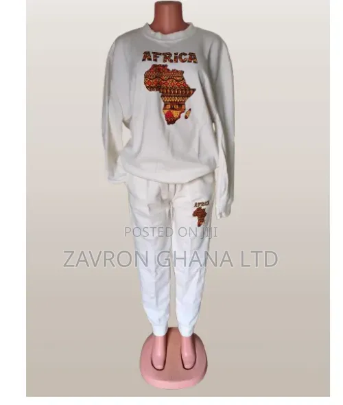 Trendy Unisex Top and Down Joggers Set