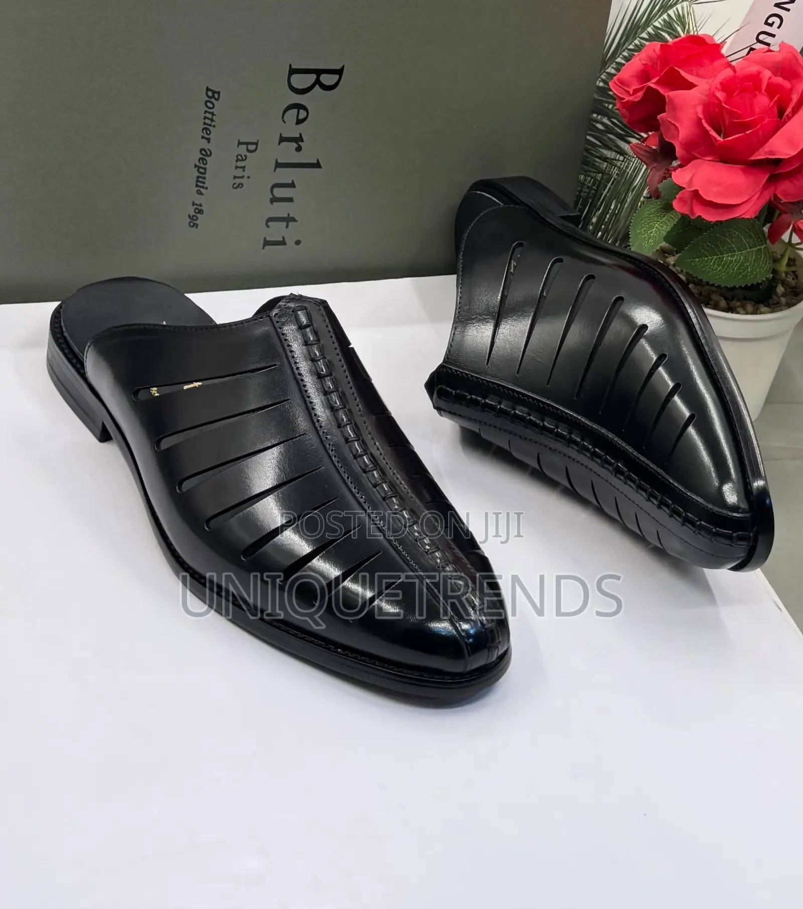 Executive BERLUTI Leather Half Shoe (Black)