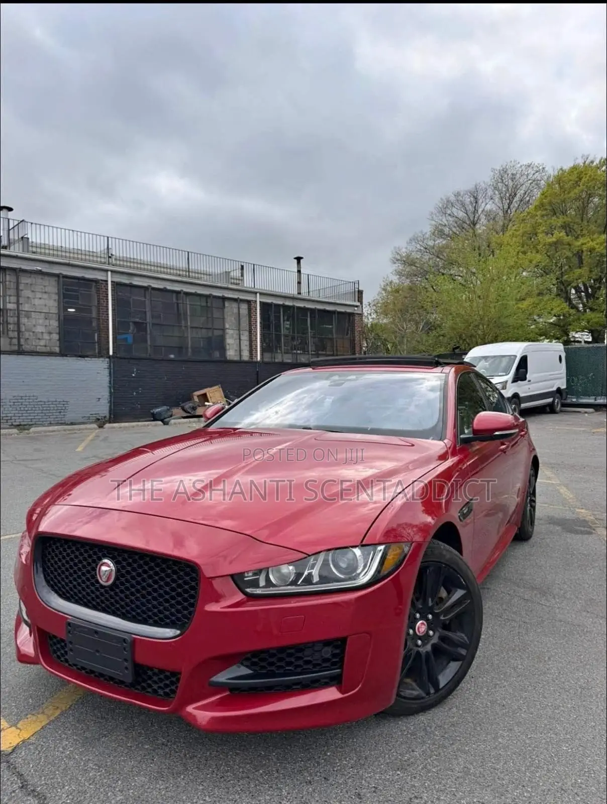 Jaguar XE 2018 Red