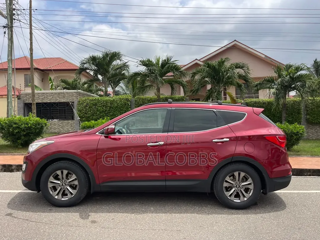 Hyundai Santa Fe 2015 Red