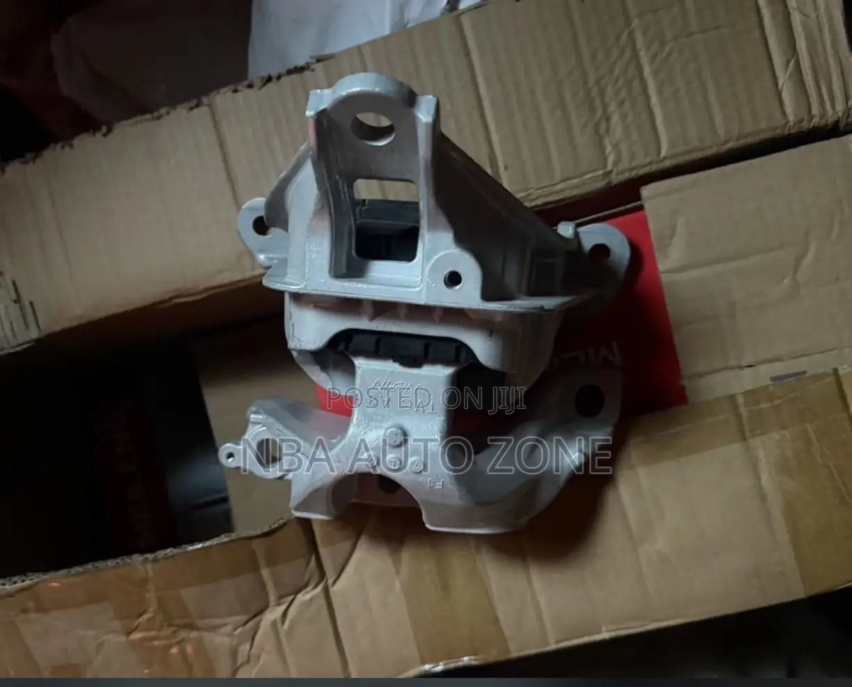 Honda Accord 2.0 Gear Box Mount