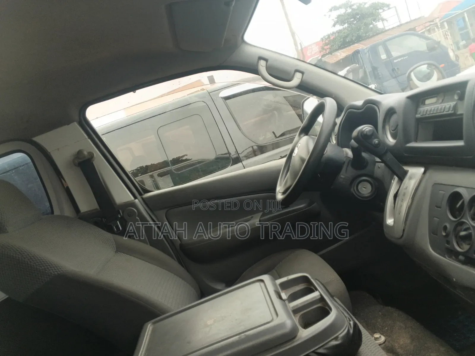 Nissan NV200 2012 White