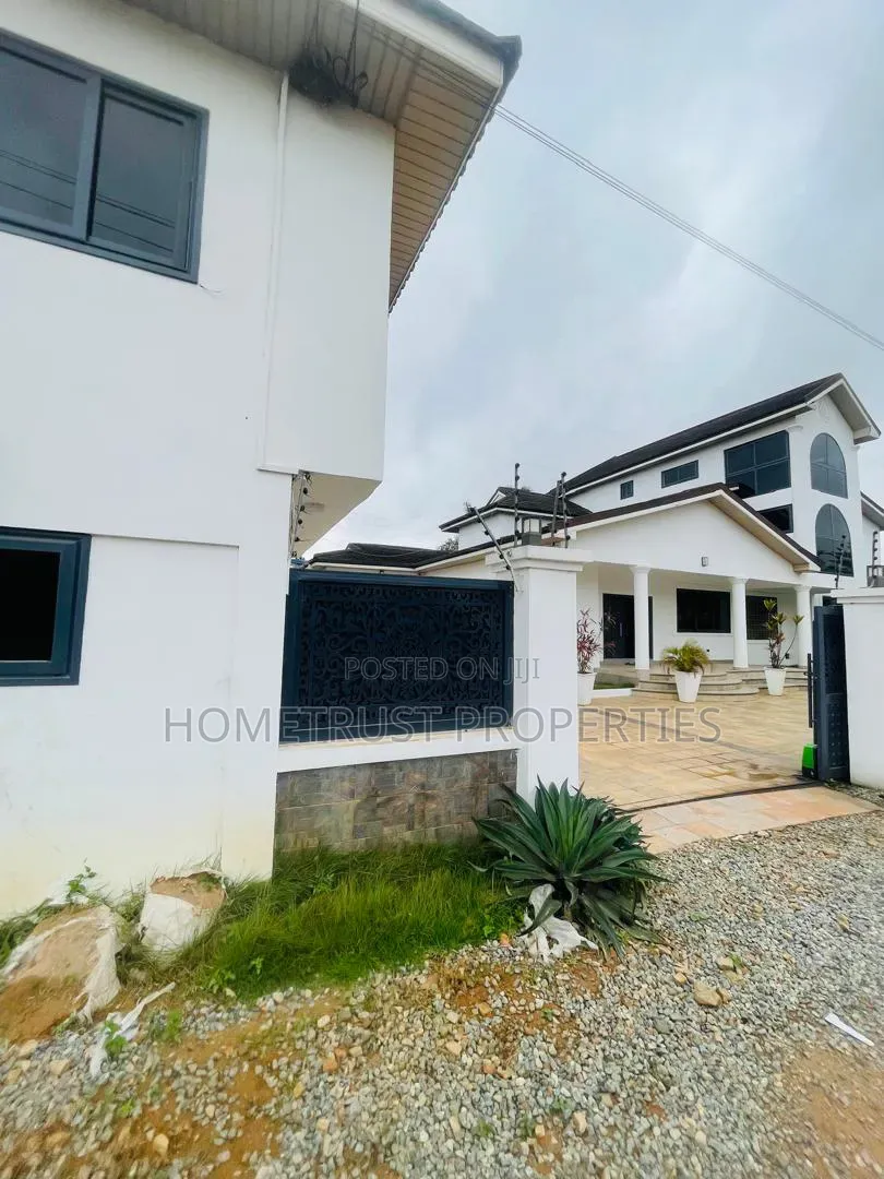 Furnished 7bdrm Duplex in Ofankor Agya Herbal for sale