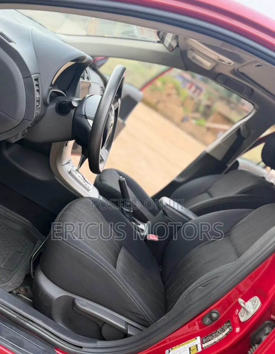 Toyota Corolla 2013 Red