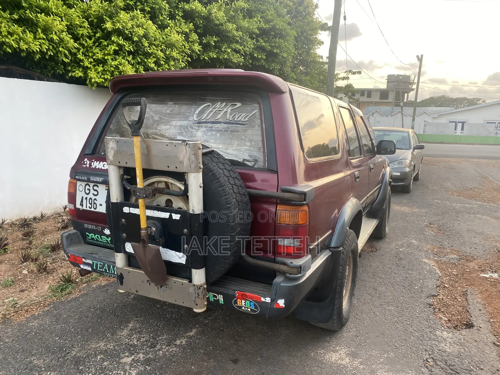 Toyota Hilux Surf 1992 Brown