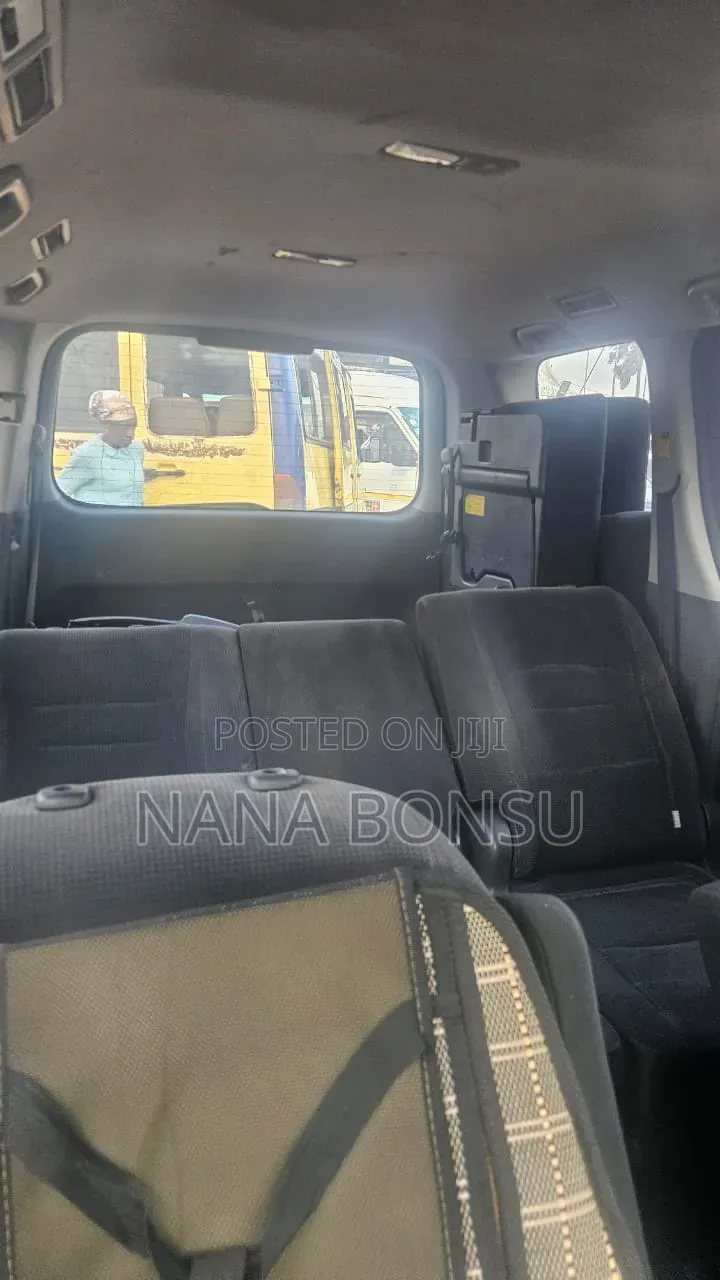 Toyota Voxy 2013 Black