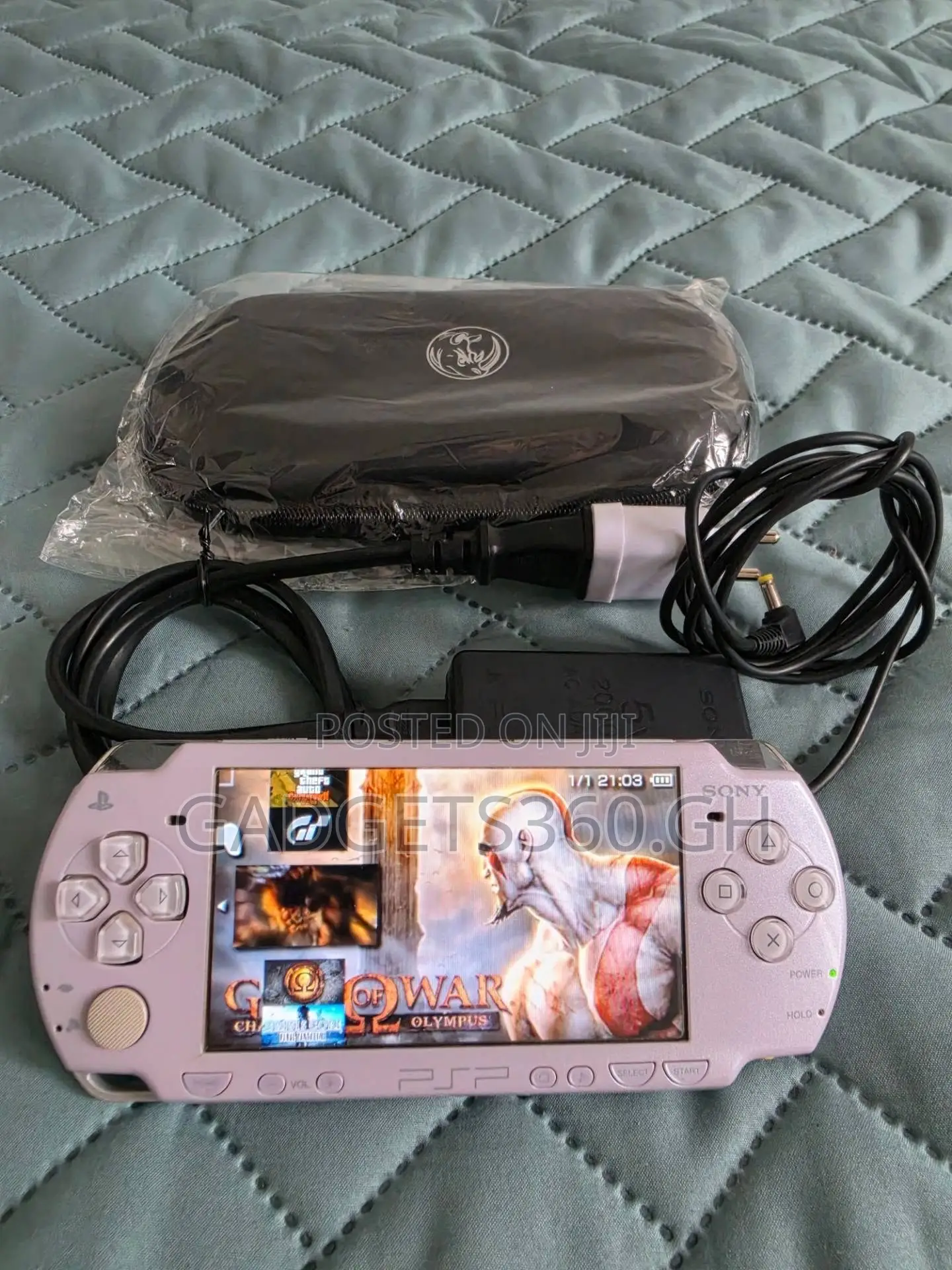 Sony PSP3000 (16GB + 10 Games) Light Pink