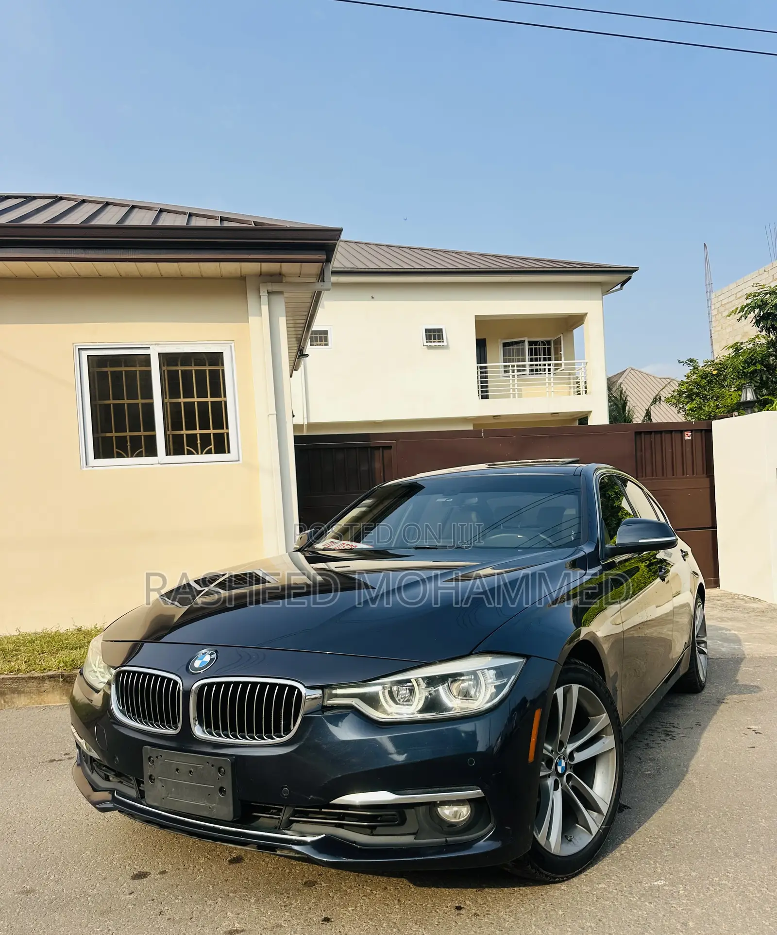 BMW 330i 2018 Black