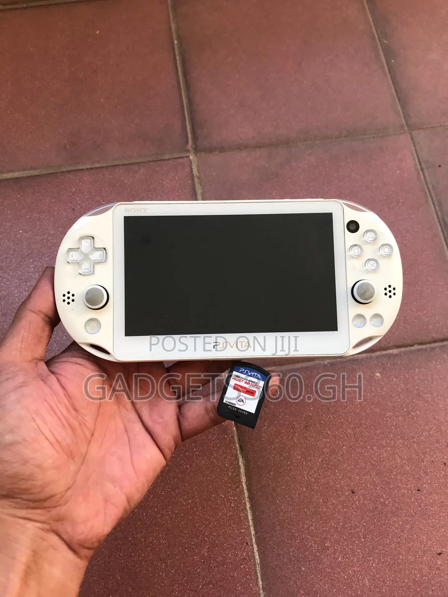 Sony PSVITA Slim (32GB + 15 Games Loaded) White