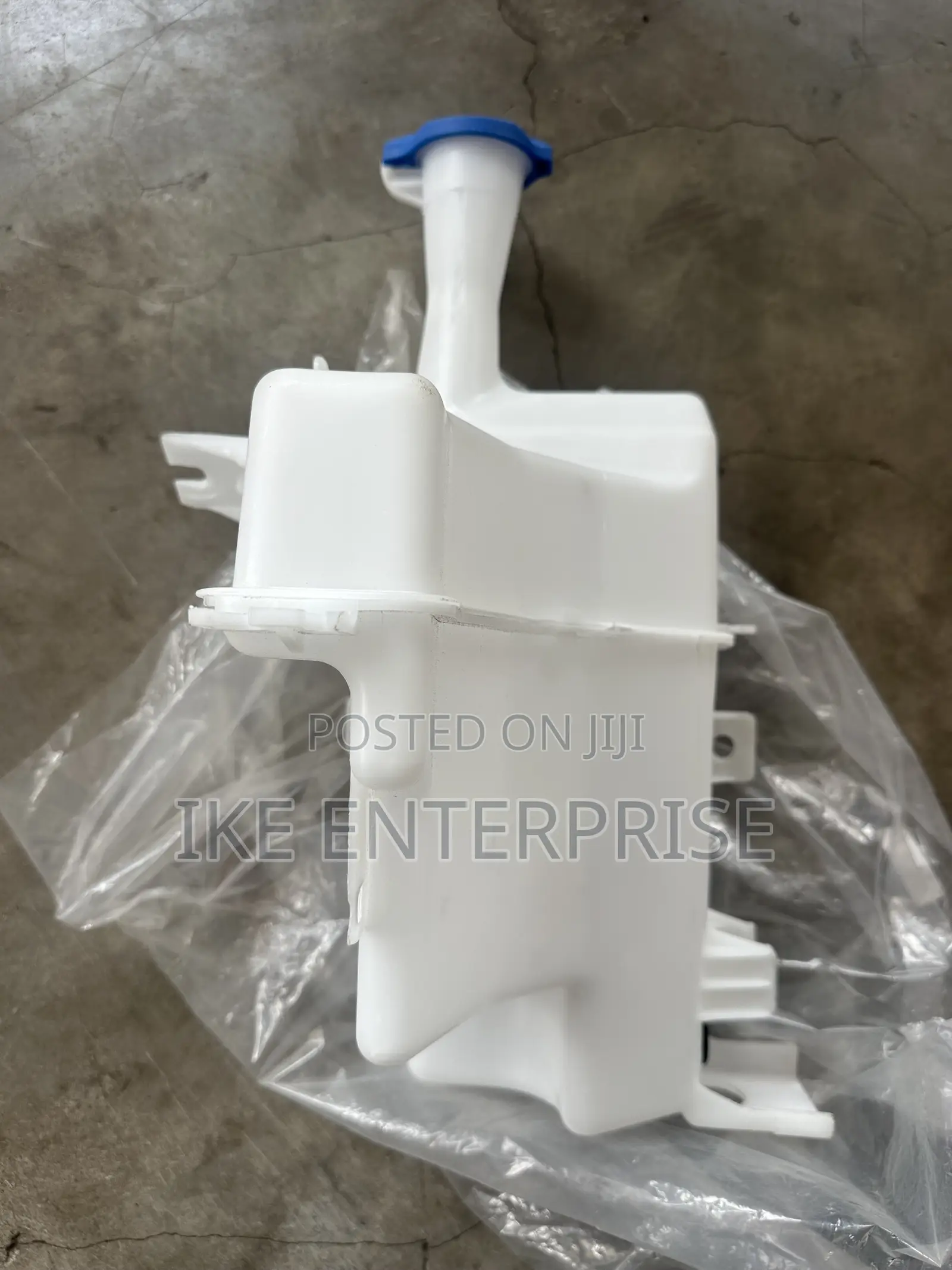 Elantra Wiper Reservoir Bottle 2011,2012,2013,2014,2015,2016