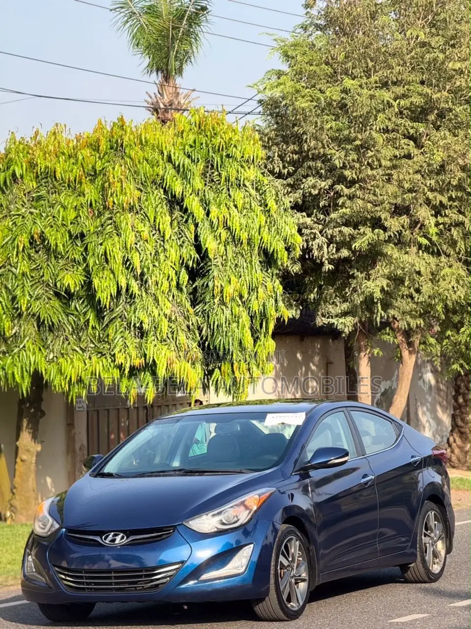 Hyundai Elantra Limited Sedan FWD (1.8L 4cyl 6A) 2016 Blue
