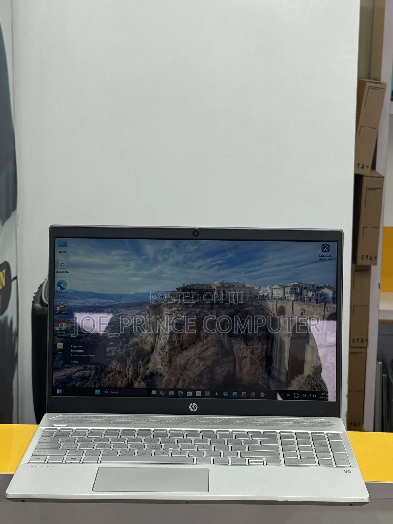 Laptop HP Pavilion 15-cs3063cl 8GB AMD Ryzen 7 SSD 512GB