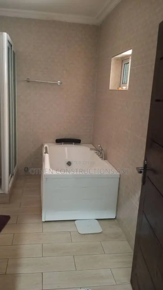 2 Bedroom With 2 Washrooms Fully Furnished for Short Stays