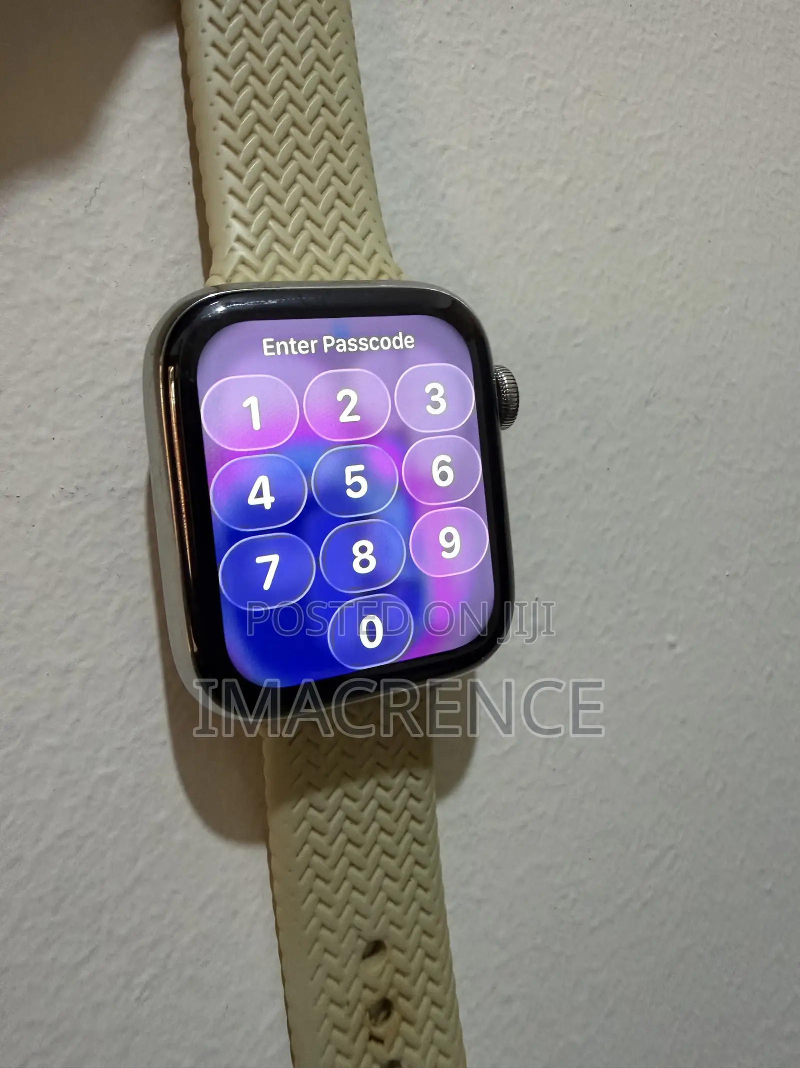 Apple Watches Series 6, 7, 8, Se 2nd Gen