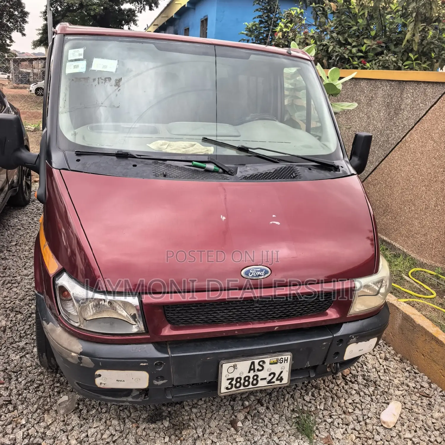 Ford Transit 2004 Red
