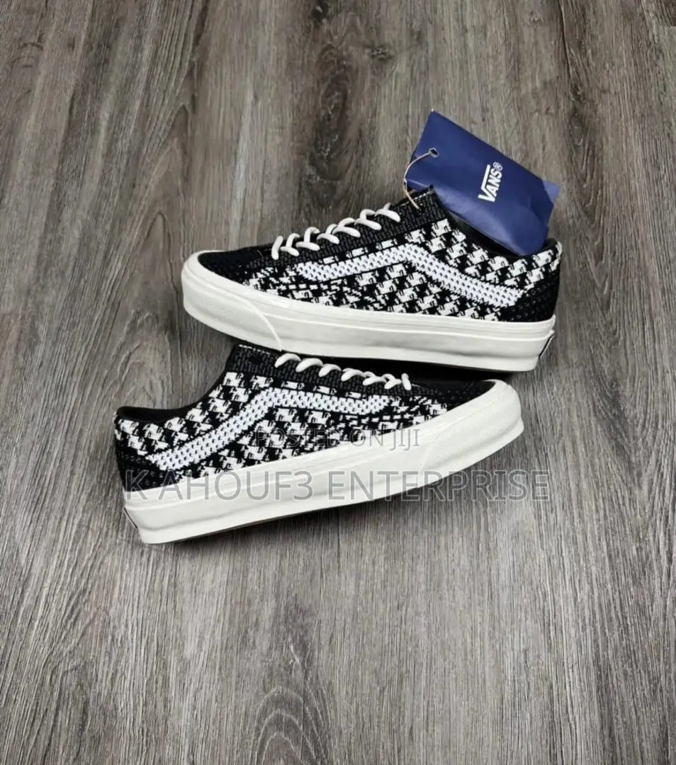 Vans OTW Old Skool 36 Available