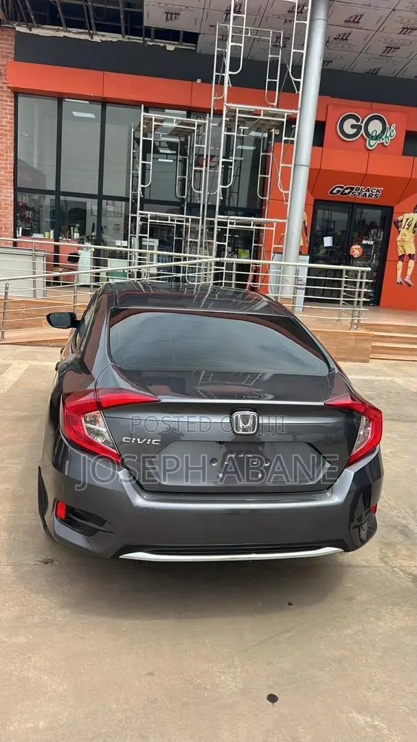 Honda Civic EX-L 2021 Silver