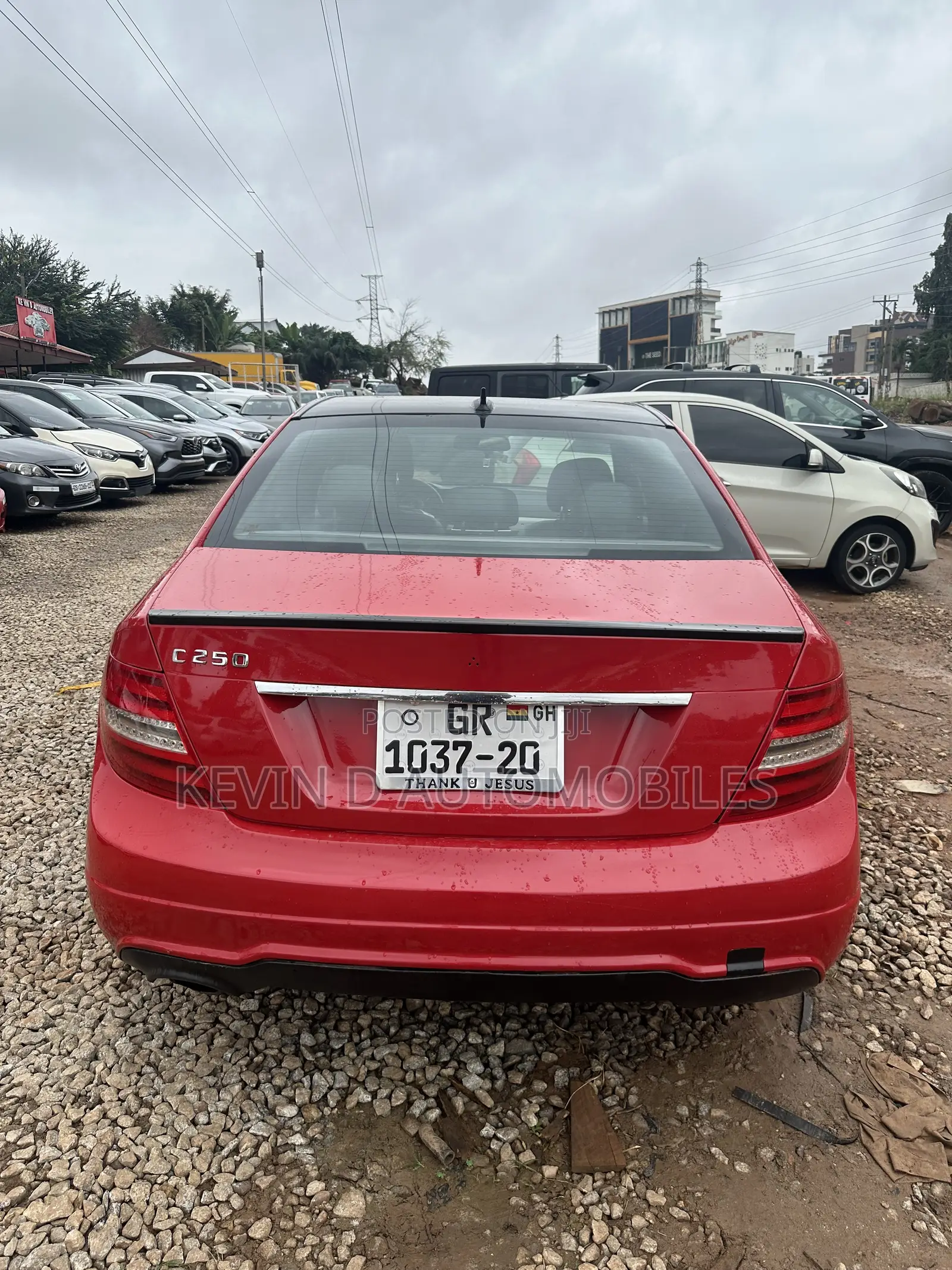 Mercedes-Benz C250 2012 Red