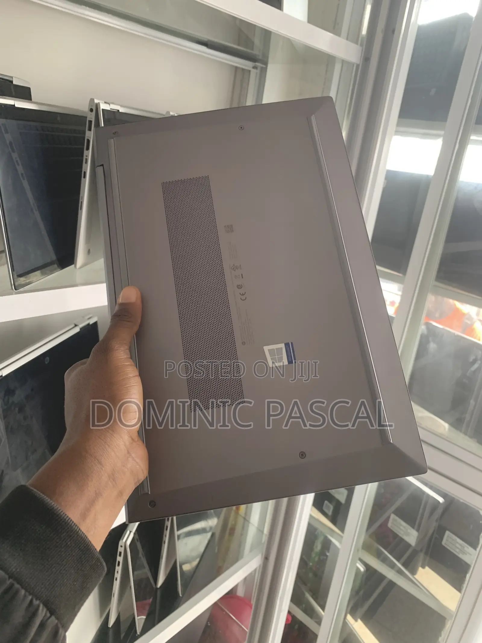 Laptop HP ZBook Firefly 14 G7 32GB Intel Core i7 SSD 1T