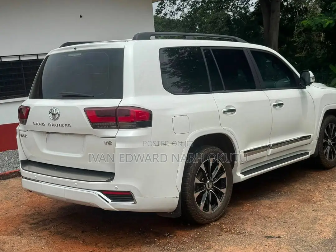 Toyota Land Cruiser 4.5 V8 DSL 2014 White