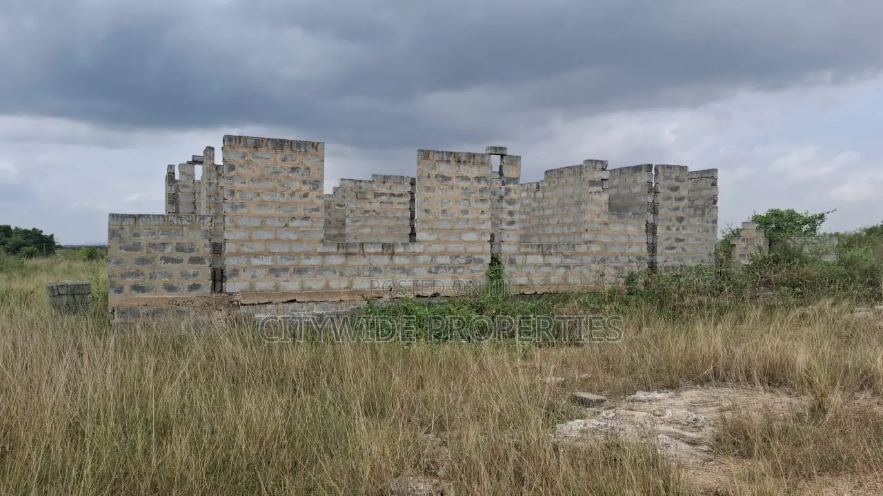 Half Plot With Uncompleted 3-Bedroom House for Sale