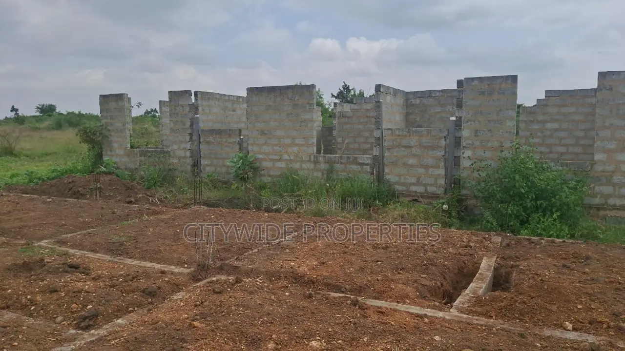 Half Plot With Uncompleted 3-Bedroom House for Sale