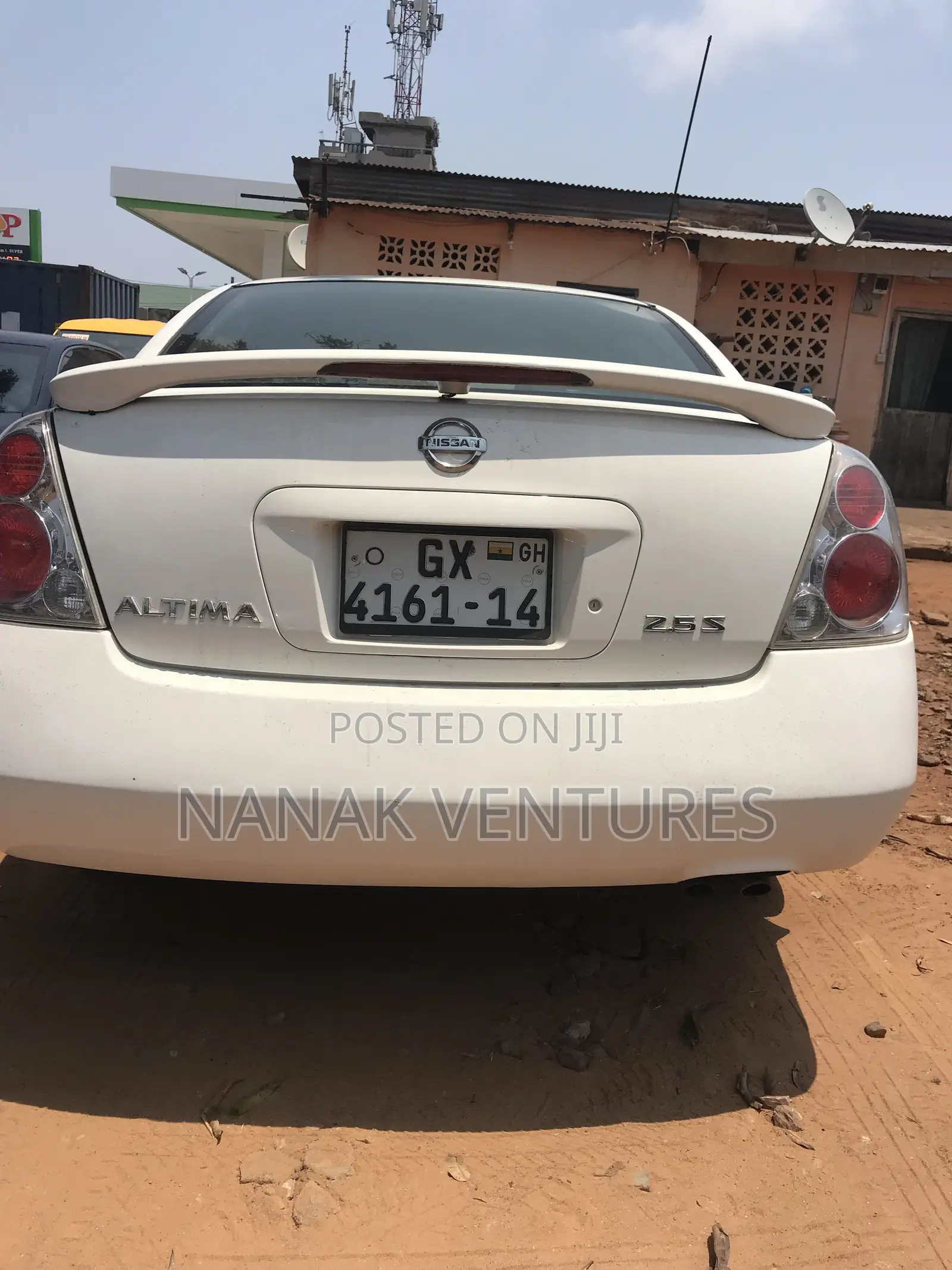 Nissan Altima 2.5 S 2007 White