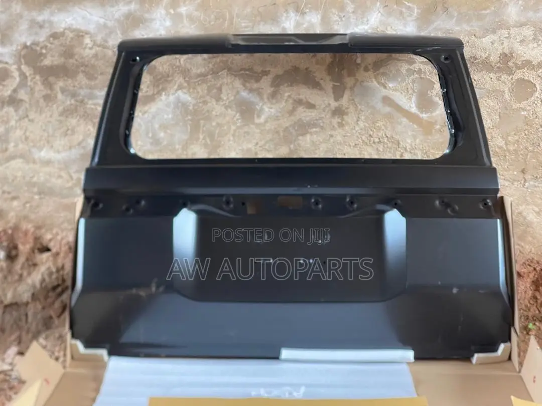 2024 Landcruiser Prado Tailgate \Boot
