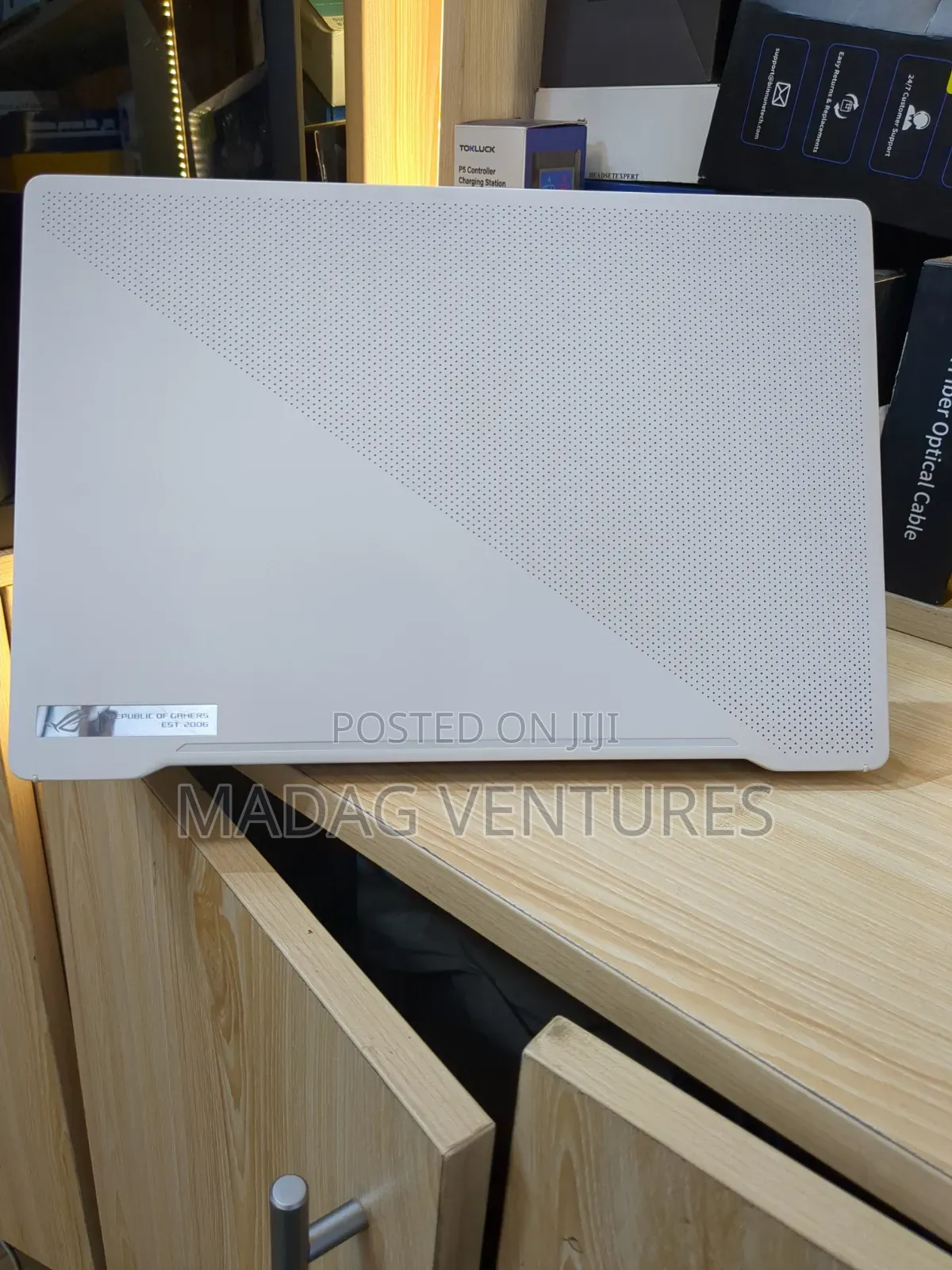 Laptop Asus ROG Zephyrus G14 16GB AMD Ryzen 7 SSD 512GB