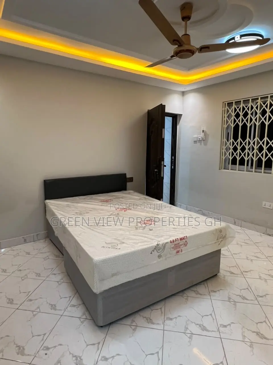 1bdrm Apartment in West Hills Mall Area for rent