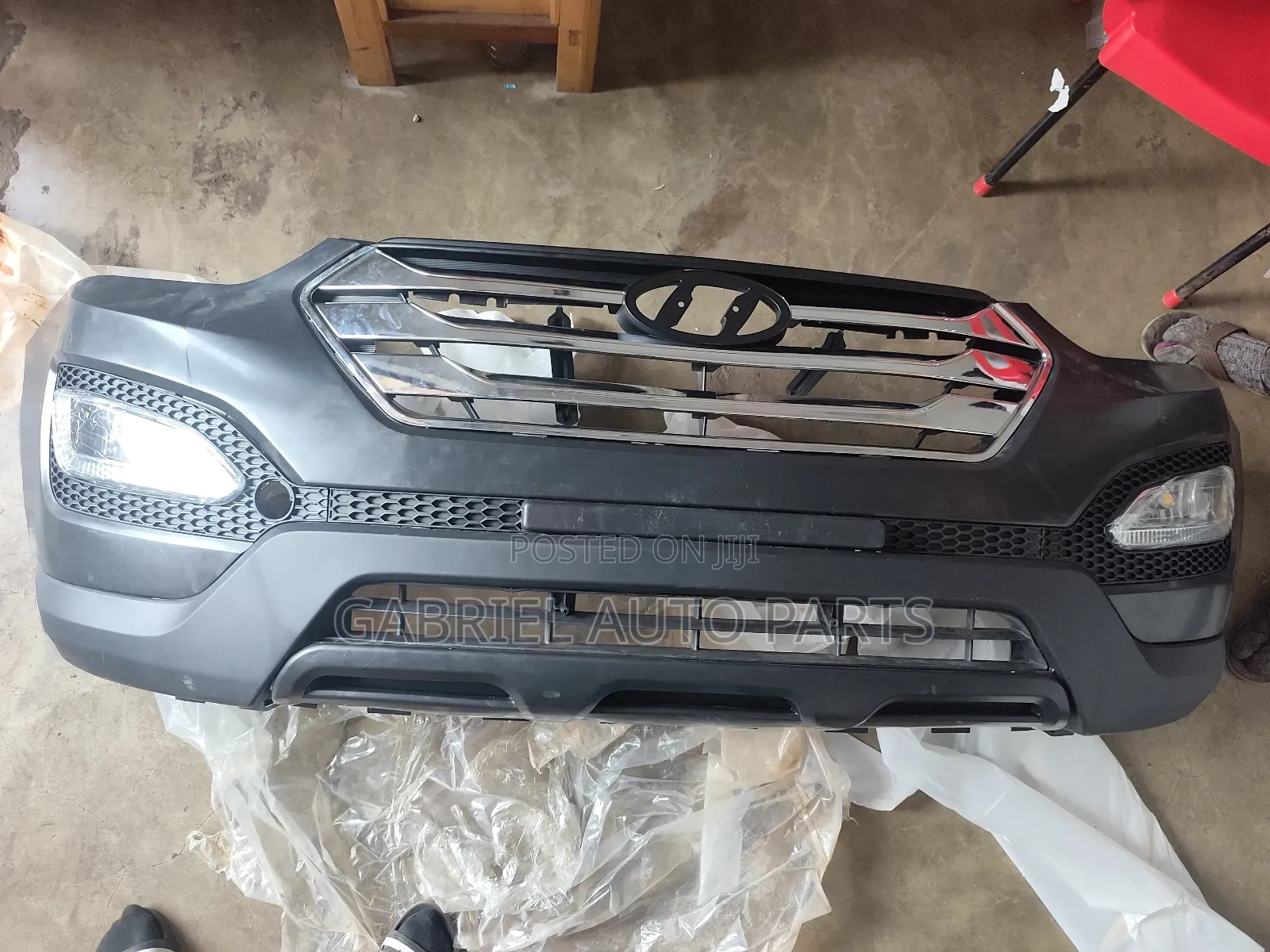 Hyundai Santa Fe 2014 Bumper Complete