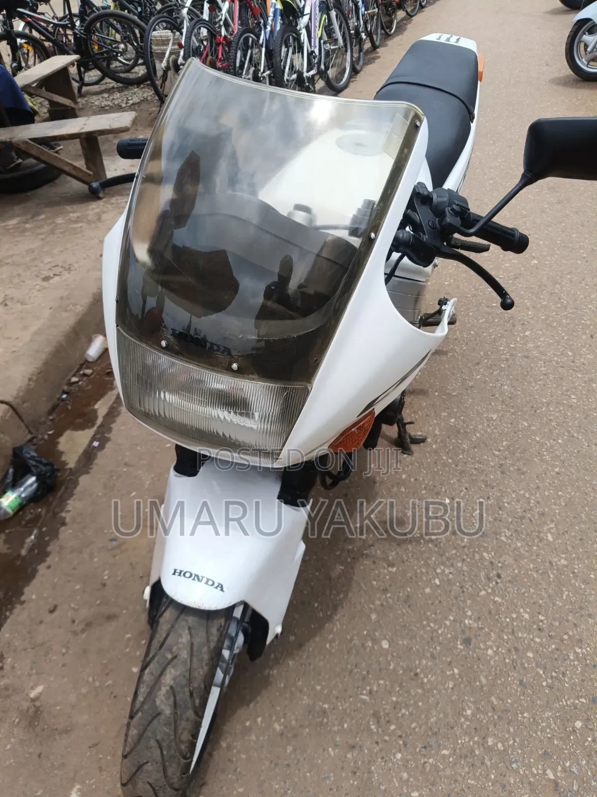 Honda CB 2025 White