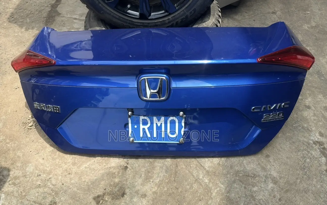Honda Civic 2016-2019 Back Boot Complete With Light