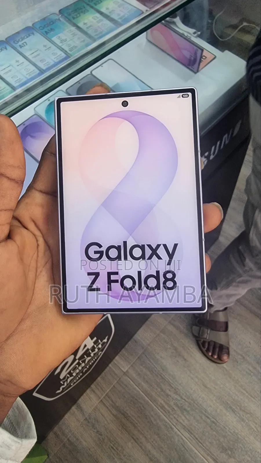 New Samsung Galaxy Z Fold8 256 GB Gold