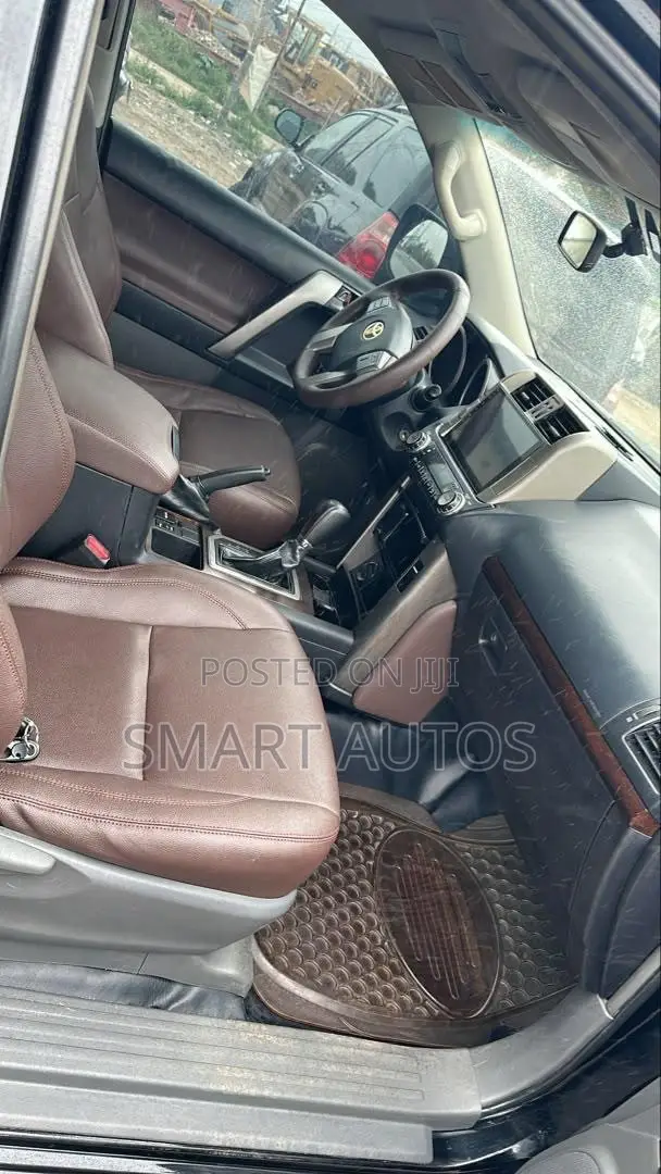 Toyota Land Cruiser Prado 2.7 i 2013 Black