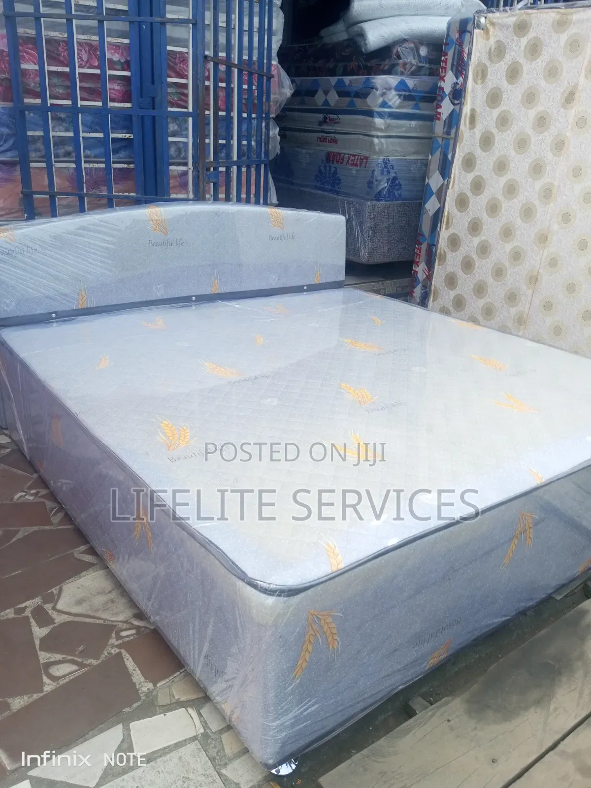 Get Foam Inbuilt Bed - Queen Size + Free Pillow
