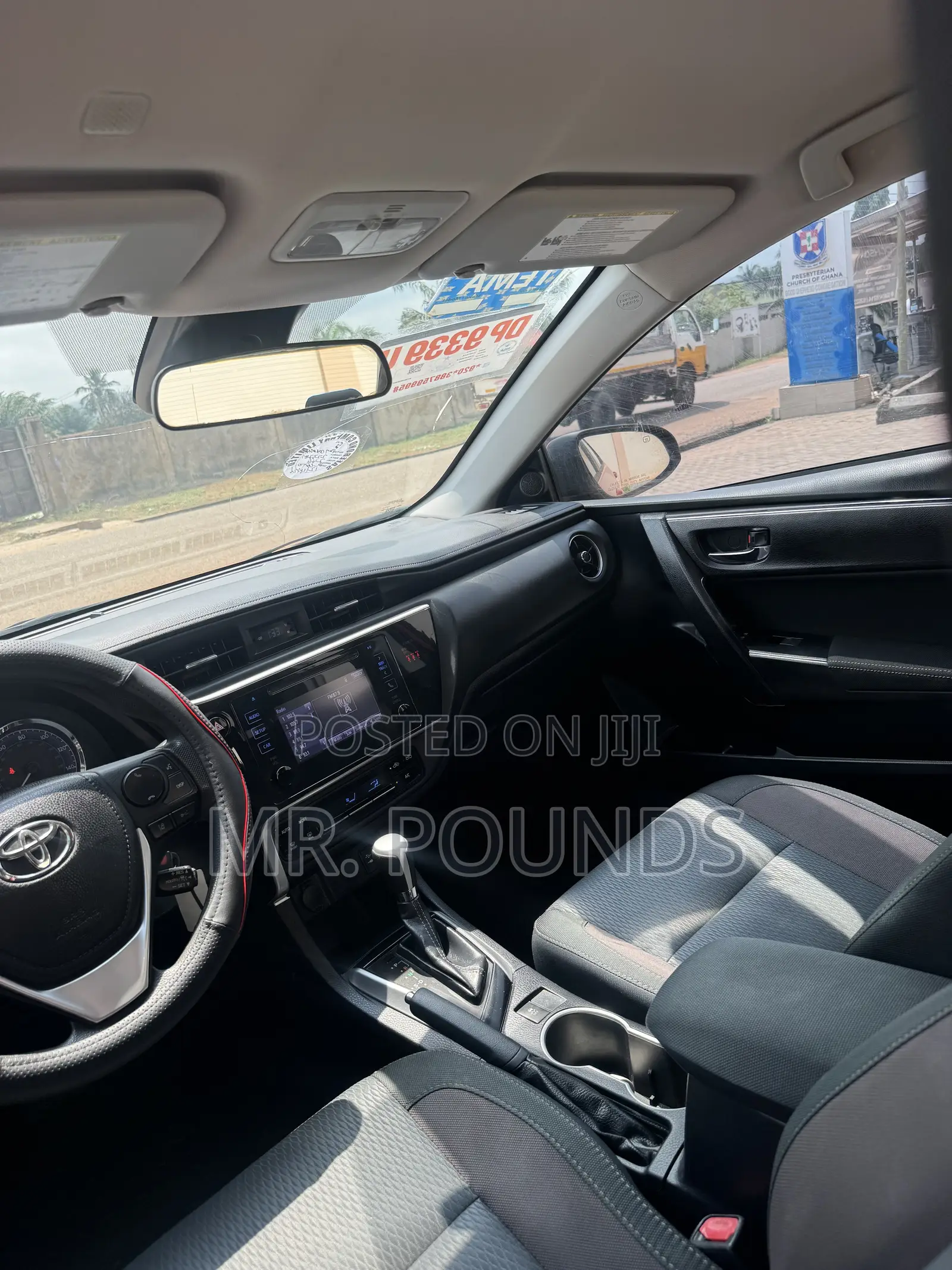 Toyota Corolla 2018 Red